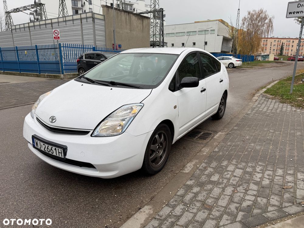 Toyota Prius - 2