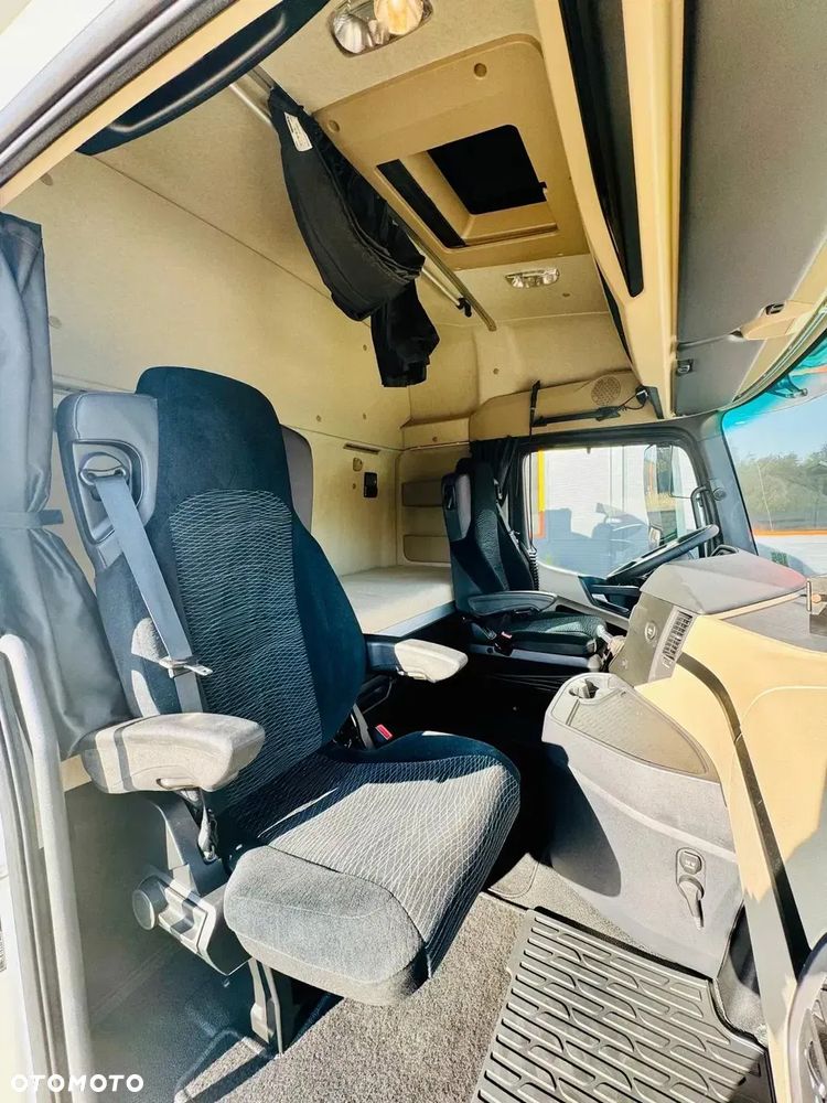 Mercedes-Benz Actros 2542 // E6 // chłodnia multitemperatura 22,5 Epal // winda // bitemperatua // świeżo z Niemiec // Idealny !!! - 32