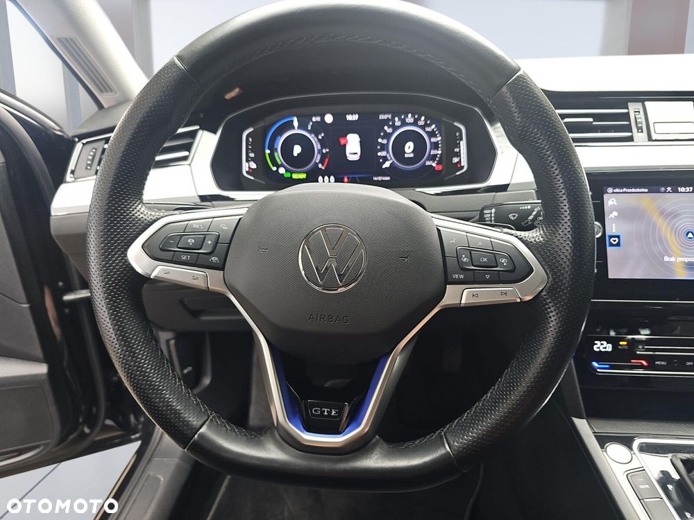 Volkswagen Passat Variant - 13