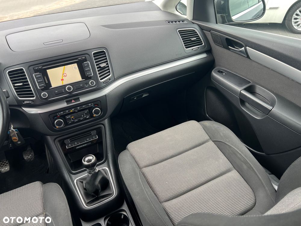 Volkswagen Sharan 2.0 TDI Comfortline - 19