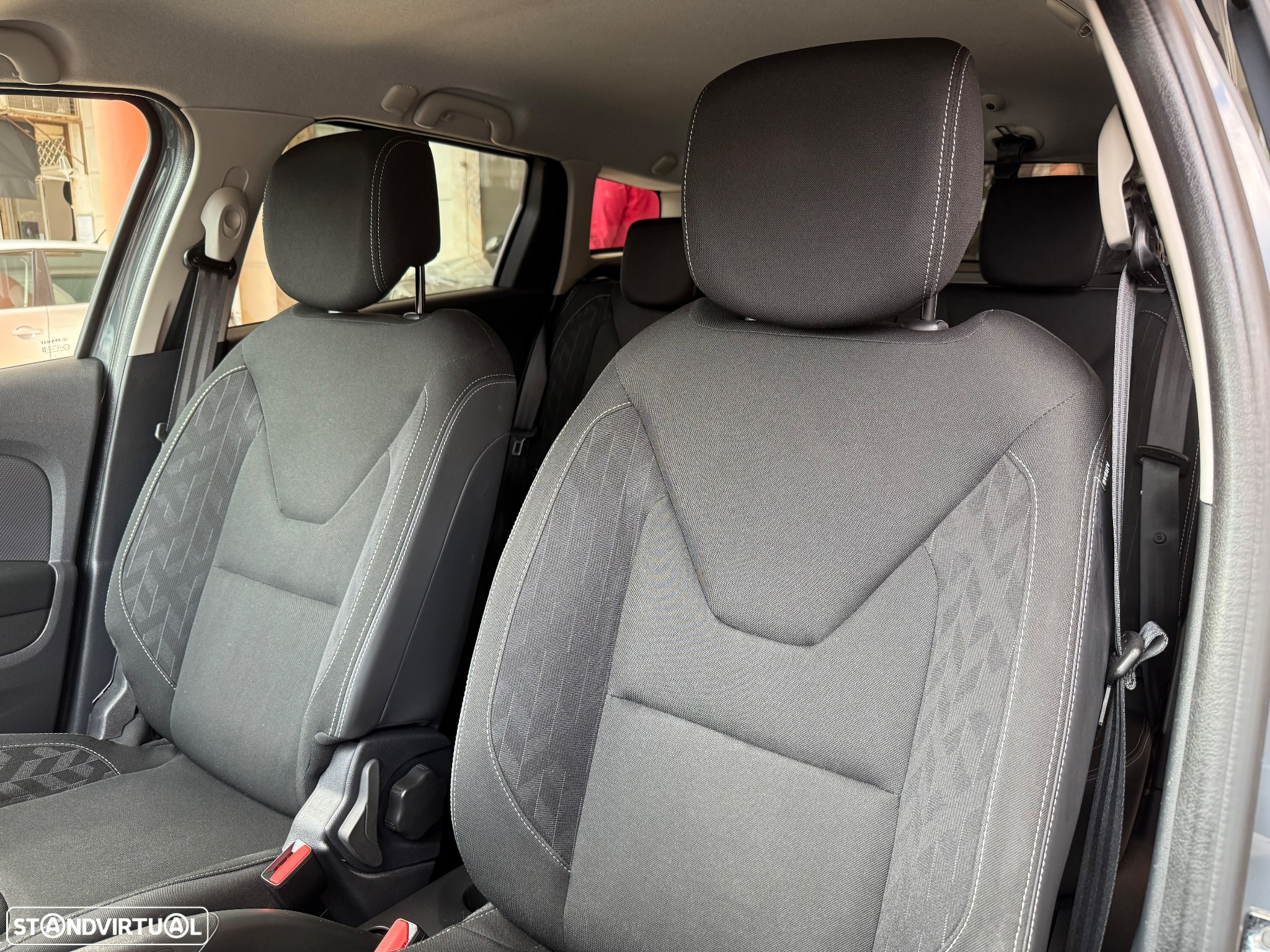 Renault Clio Sport Tourer 1.5 dCi Limited EDition - 21