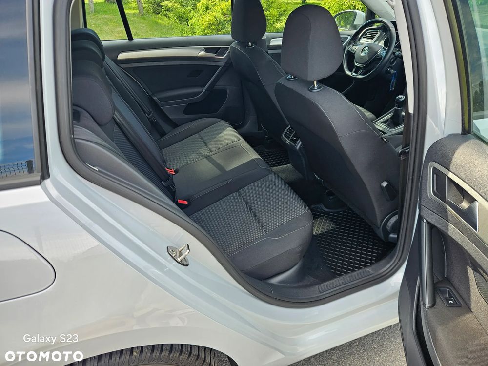 Volkswagen Golf 1.6 TDI BlueMotion Trendline - 10