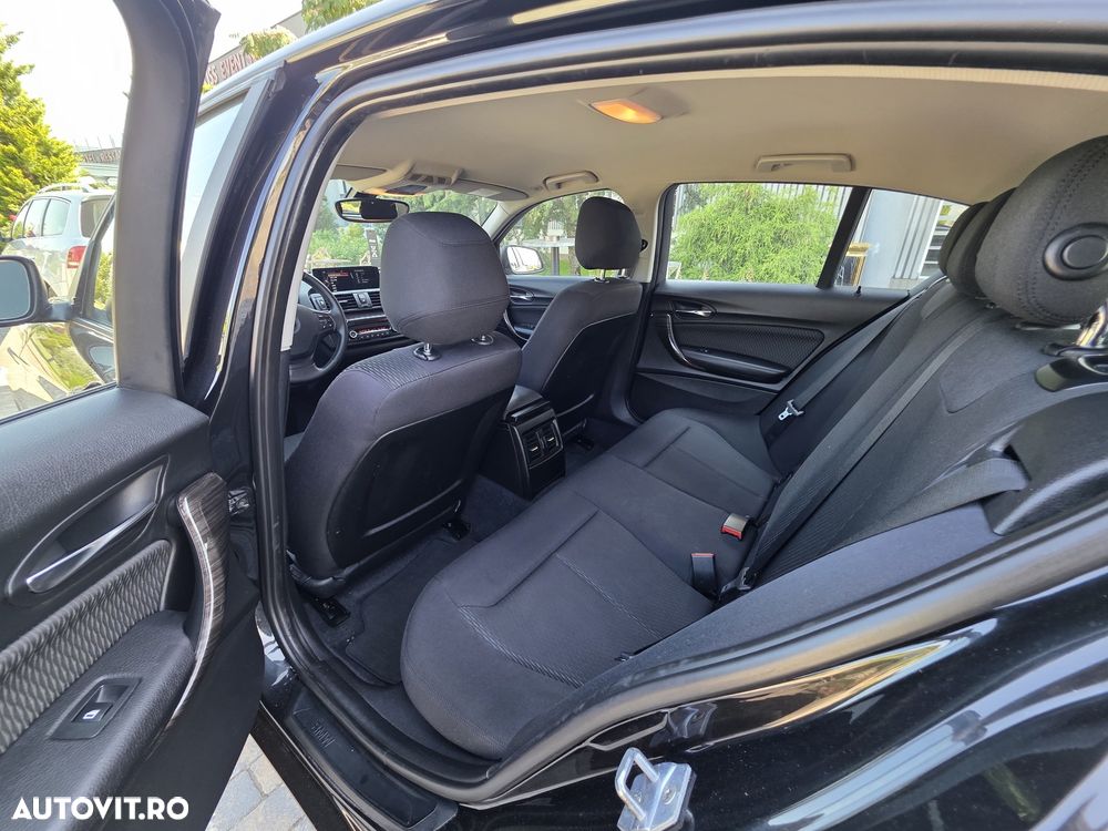 BMW Seria 1 120d Aut. Urban Line - 11
