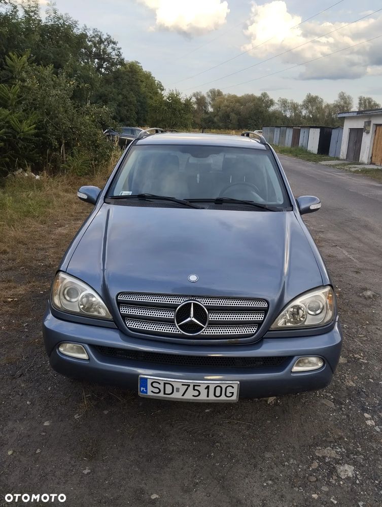 Mercedes-Benz ML 350 - 1