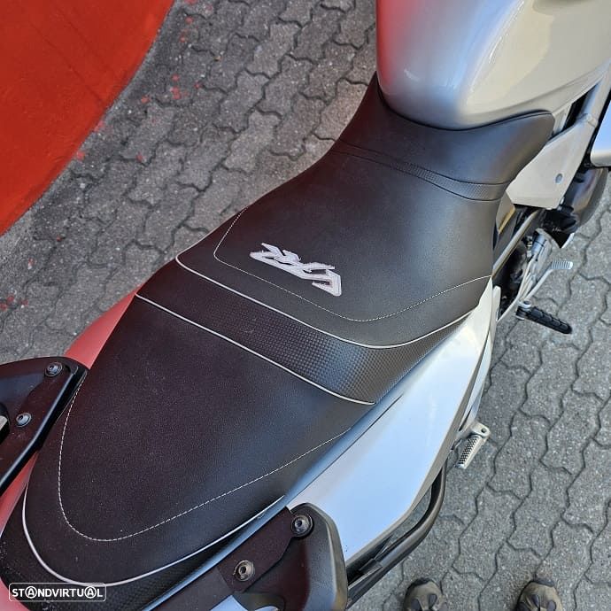 Honda VFR 800 - 8