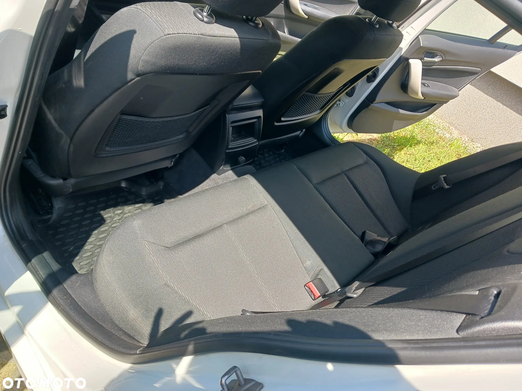 BMW Seria 1 118i Advantage - 8