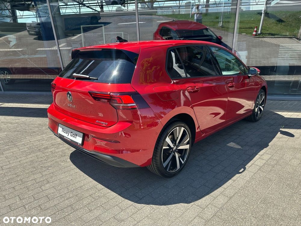 Volkswagen Golf - 9