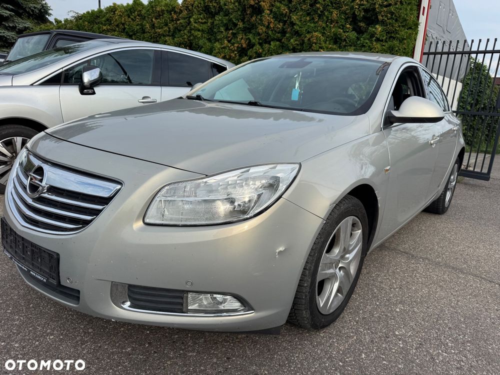 Opel Insignia - 10
