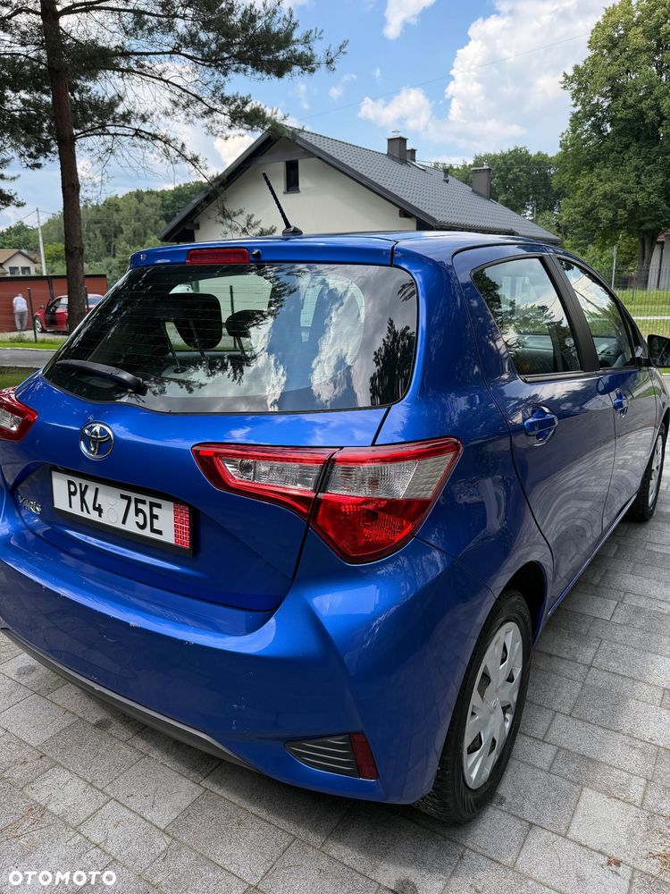 Toyota Yaris 1.5 Active - 10