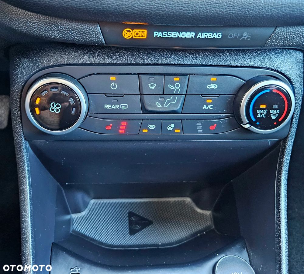 Ford Fiesta 1.0 EcoBoost Connected ASS - 31