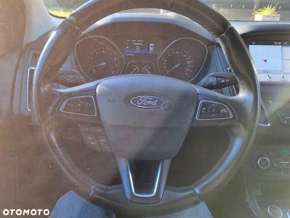 Ford Focus - 13