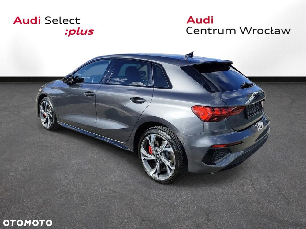 Audi A3 Sportback - 4