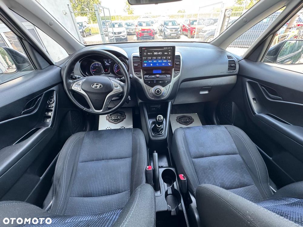 Hyundai ix20 - 32
