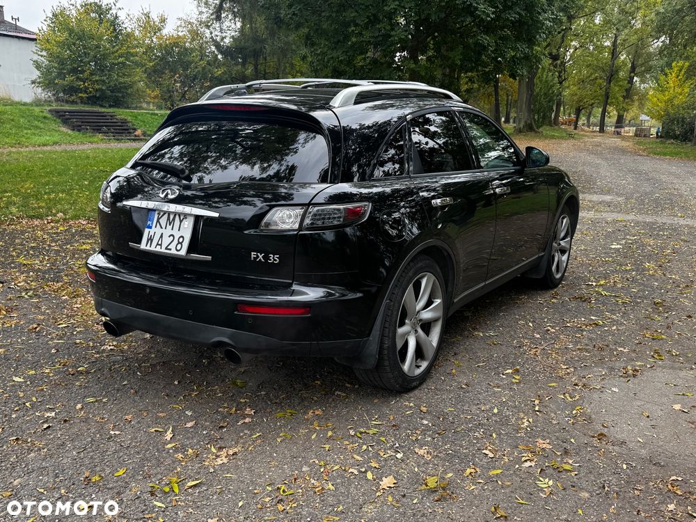 Infiniti FX FX35 - 8