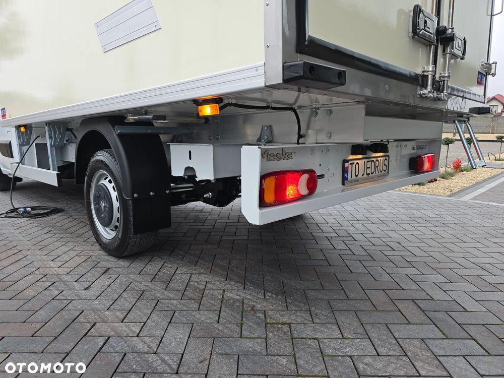 Renault MASTER IGLOPOL -30*C +25*C Carrier XARIOS 350 Podłączenie Stacjonarne 230 V ŁADOWNOŚĆ 840Kg WZMOCNIONE TYLNE ZWIESZENIE TEMPOMAT KLIMA HALOGENY KAMERA COFANIA SALON PL STAN JAK NOWY - 21