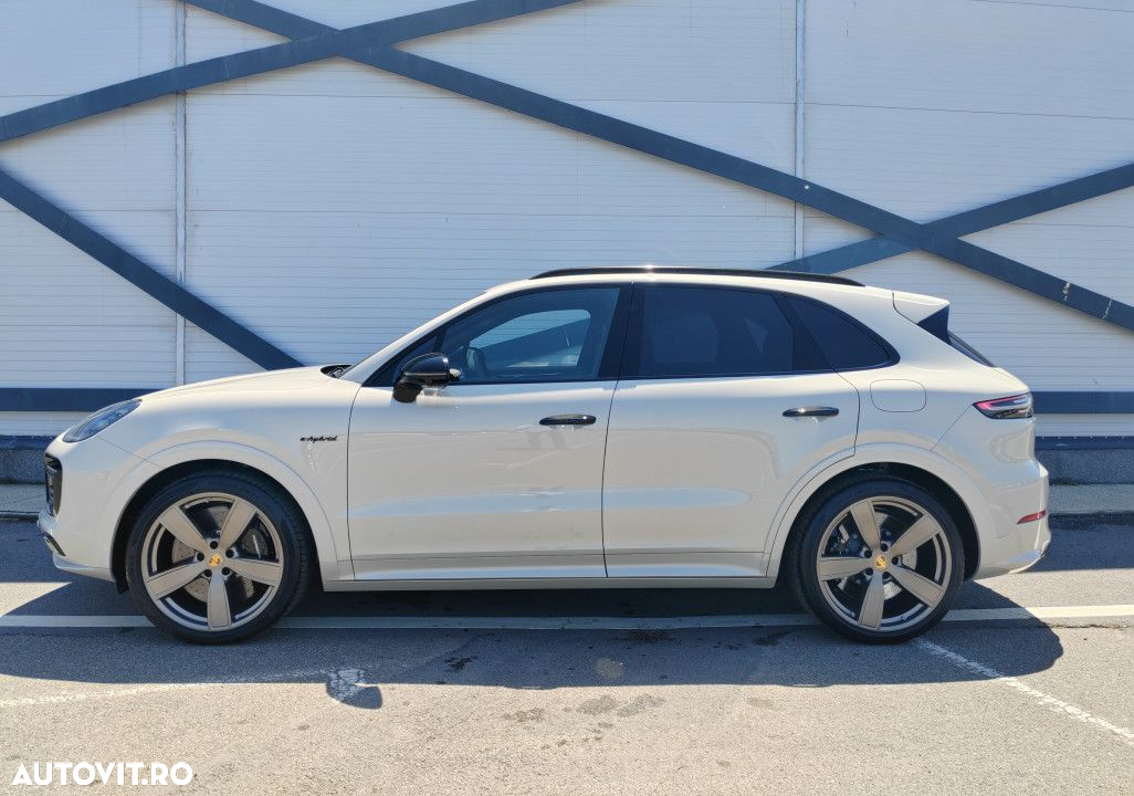 Porsche Cayenne Turbo E-Hybrid Tiptronic S - 7
