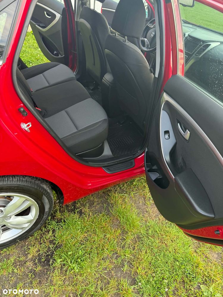 Hyundai i30 1.4 Comfort - 11