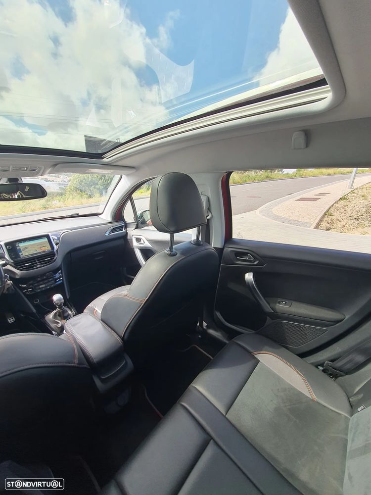 Peugeot 2008 PureTech 130 Stop&Start Allure - 40