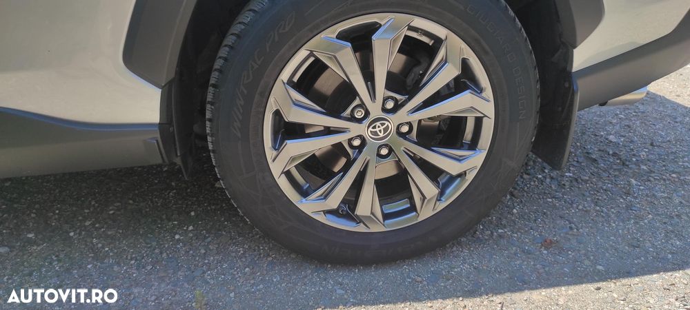 Toyota RAV4 - 31