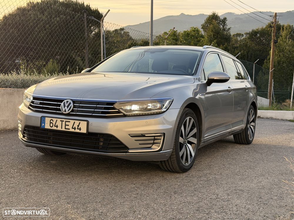 VW Passat Variant - 8
