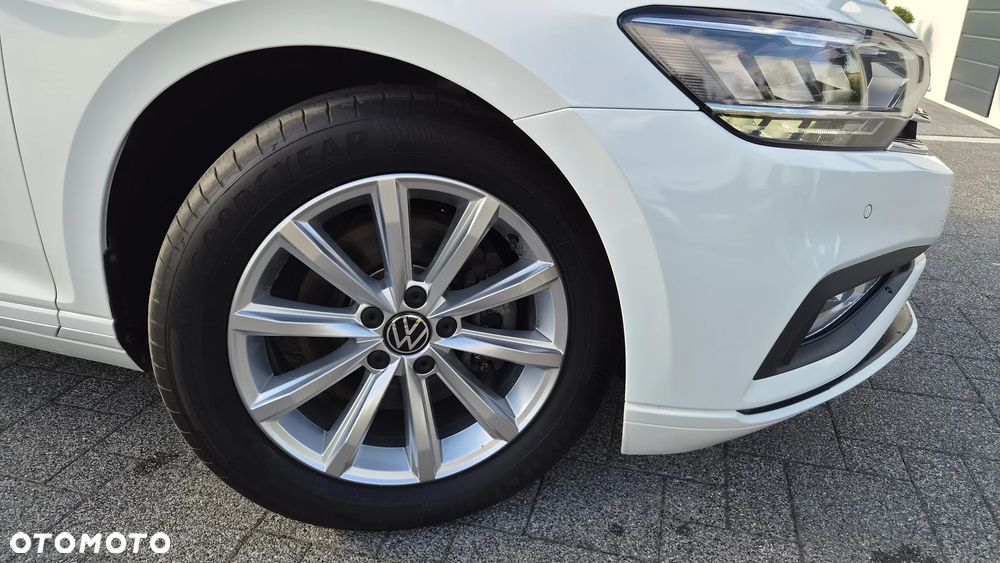 Volkswagen Passat Variant 2.0 TDI BMT Highline DSG - 30