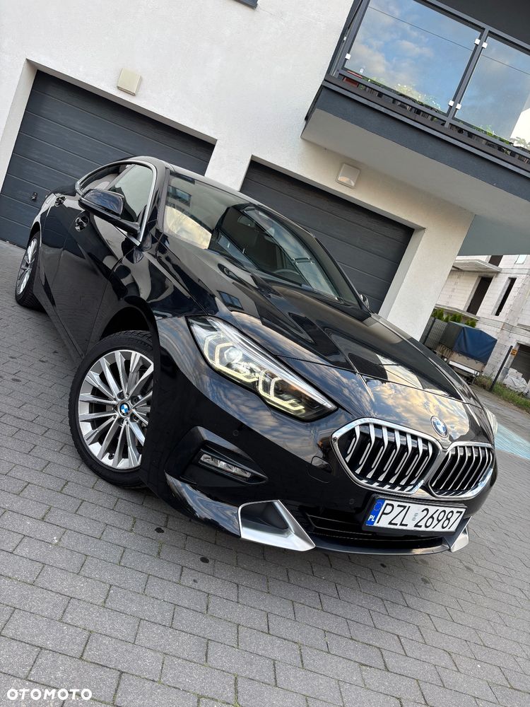BMW Seria 2 218i - 22