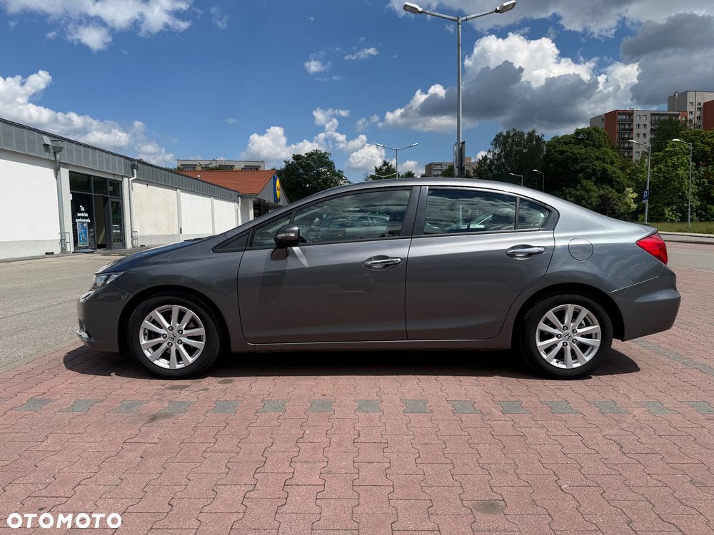 Honda Civic 1.8 Executive - 5