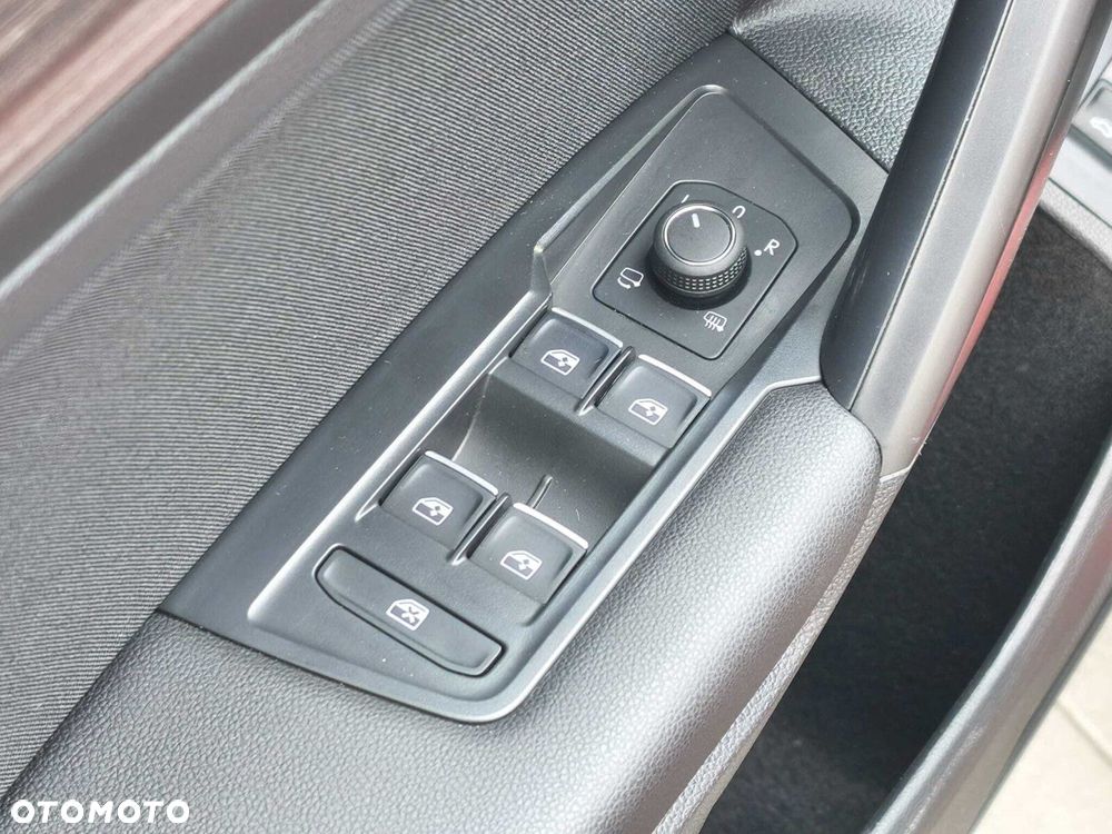 Volkswagen Tiguan Allspace 2.0 TDI Life 7os - 22