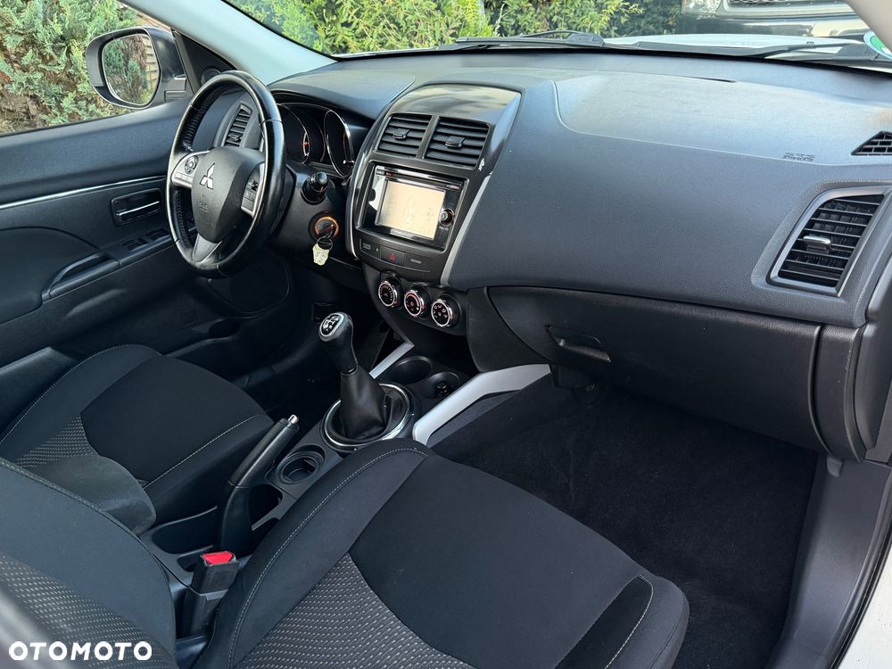 Mitsubishi ASX 1.6 Blue Sky Edition - 29