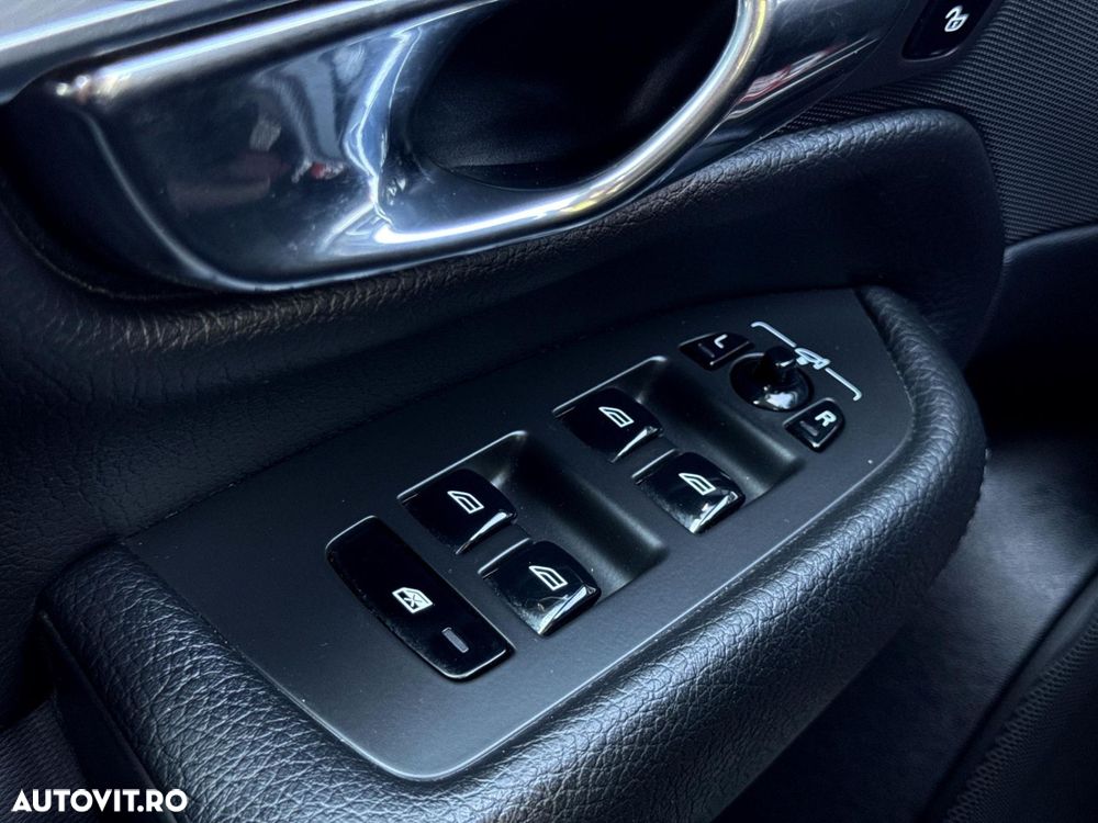 Volvo XC 90 - 14