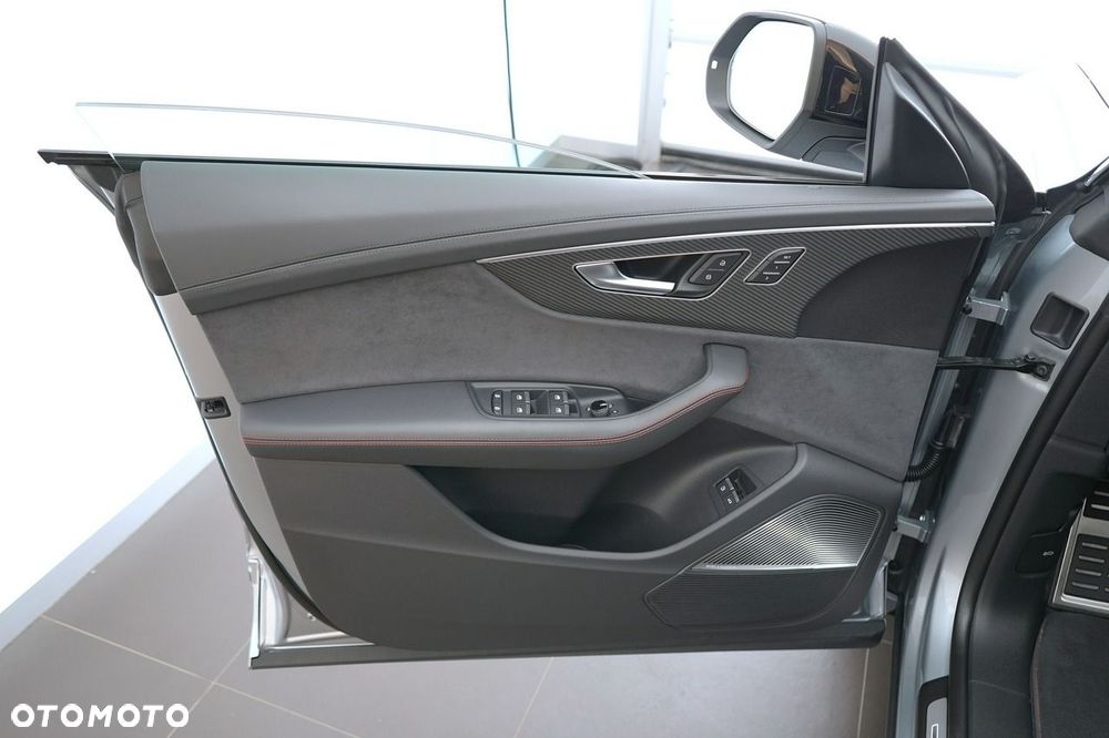 Audi Q8 - 14