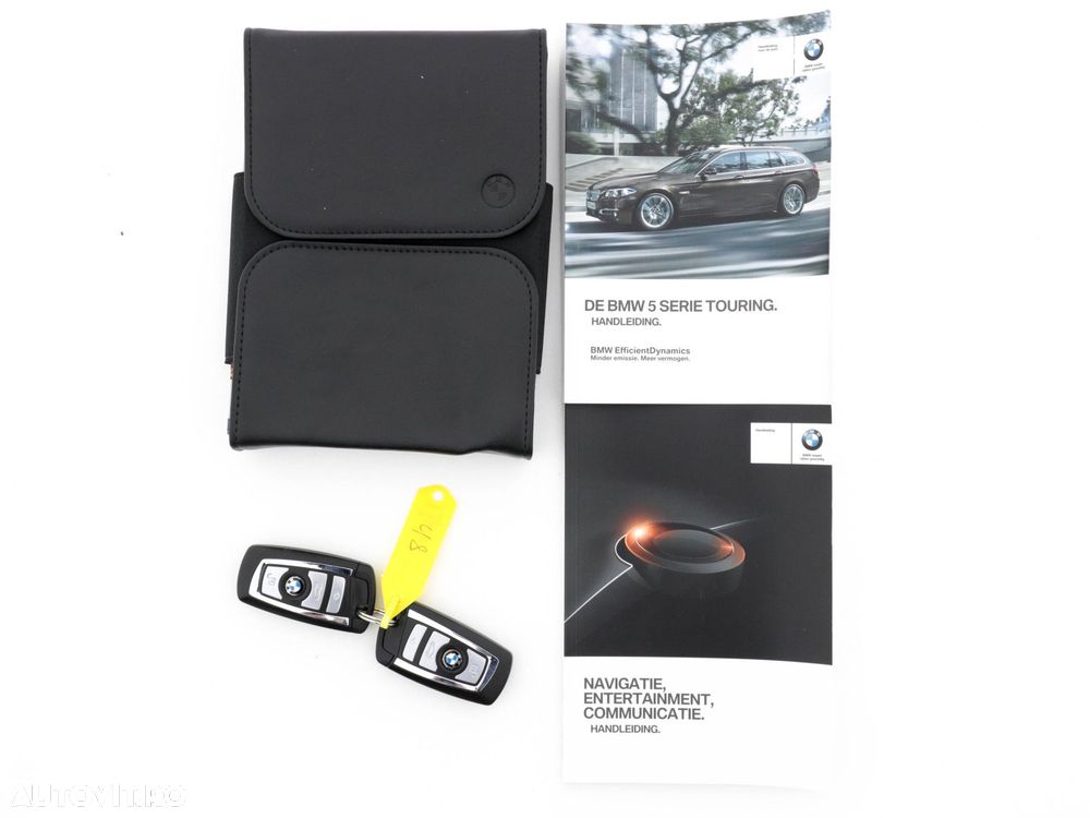 BMW Seria 5 520d Aut. Luxury Line - 26