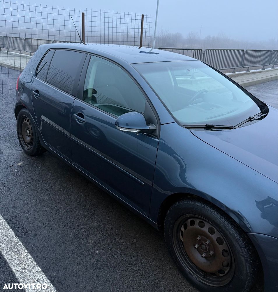 Volkswagen Golf 1.9 TDI DPF Tour - 9