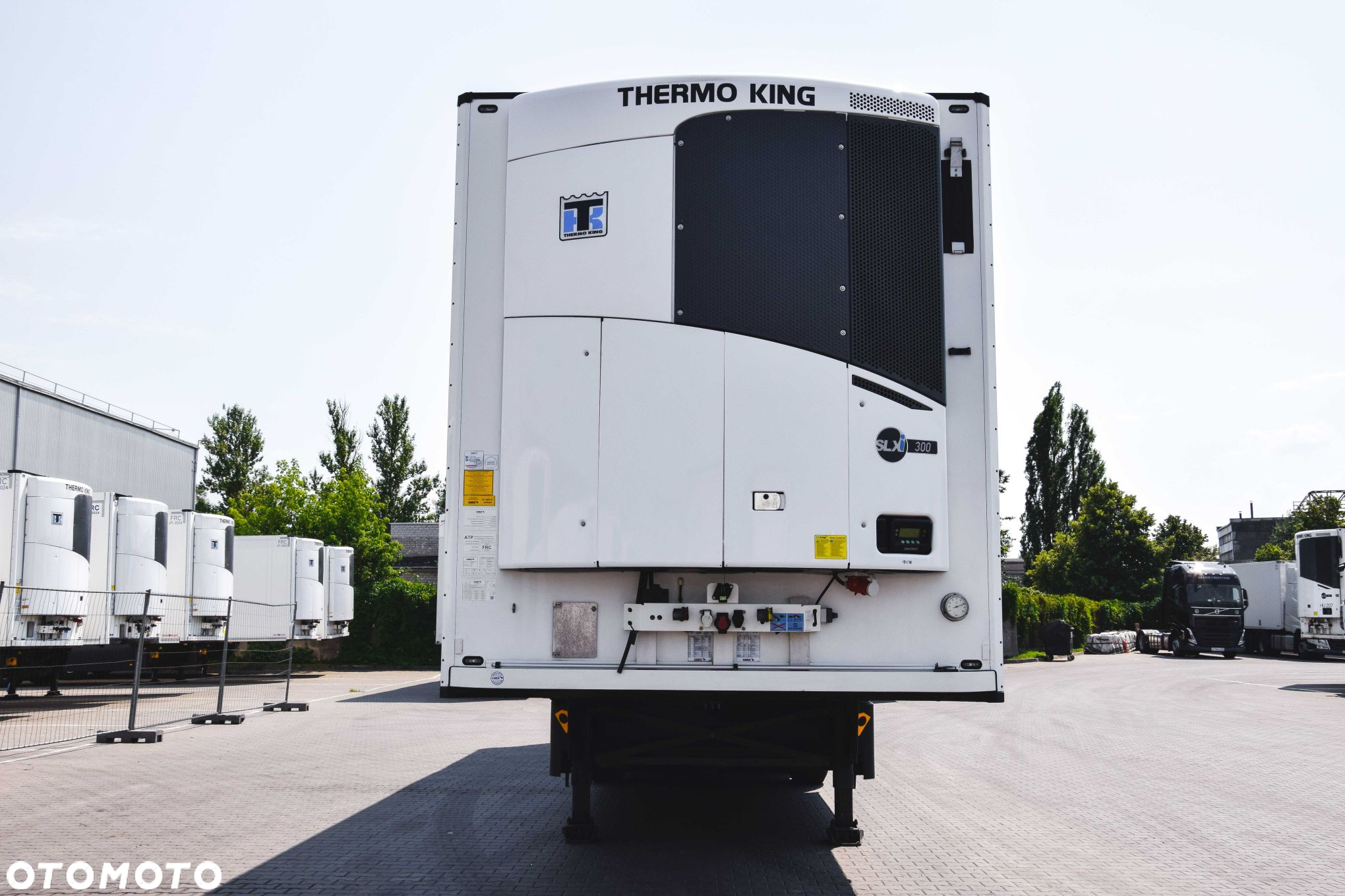 Schmitz Cargobull SKO FP 45 ThermoKing SLXi 300 - 2
