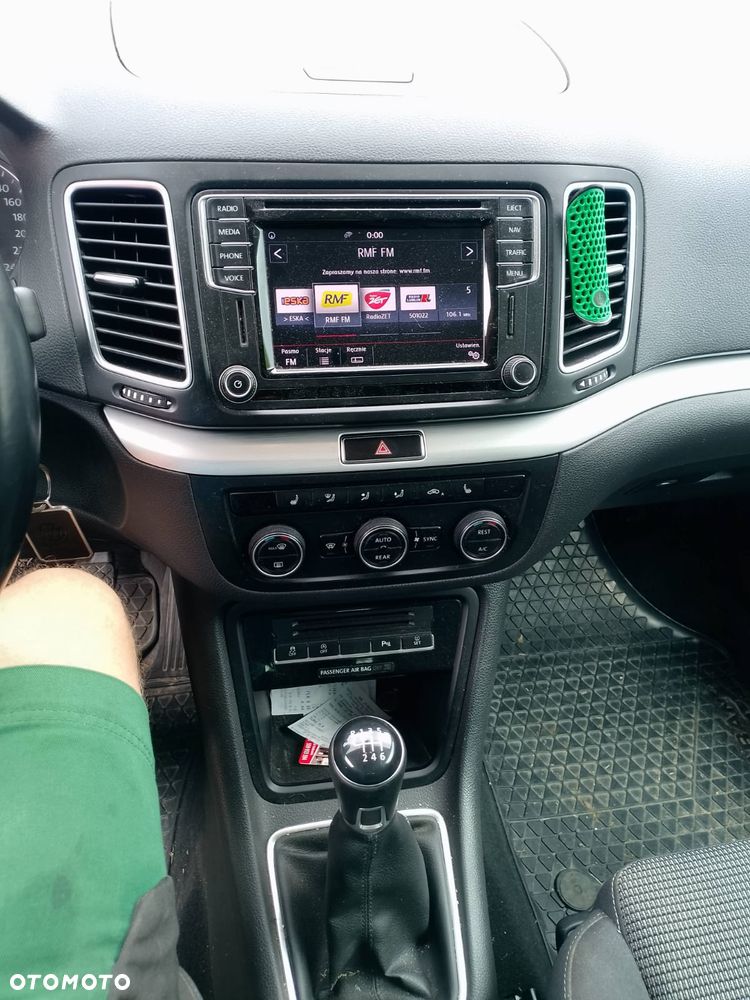 Volkswagen Sharan - 5