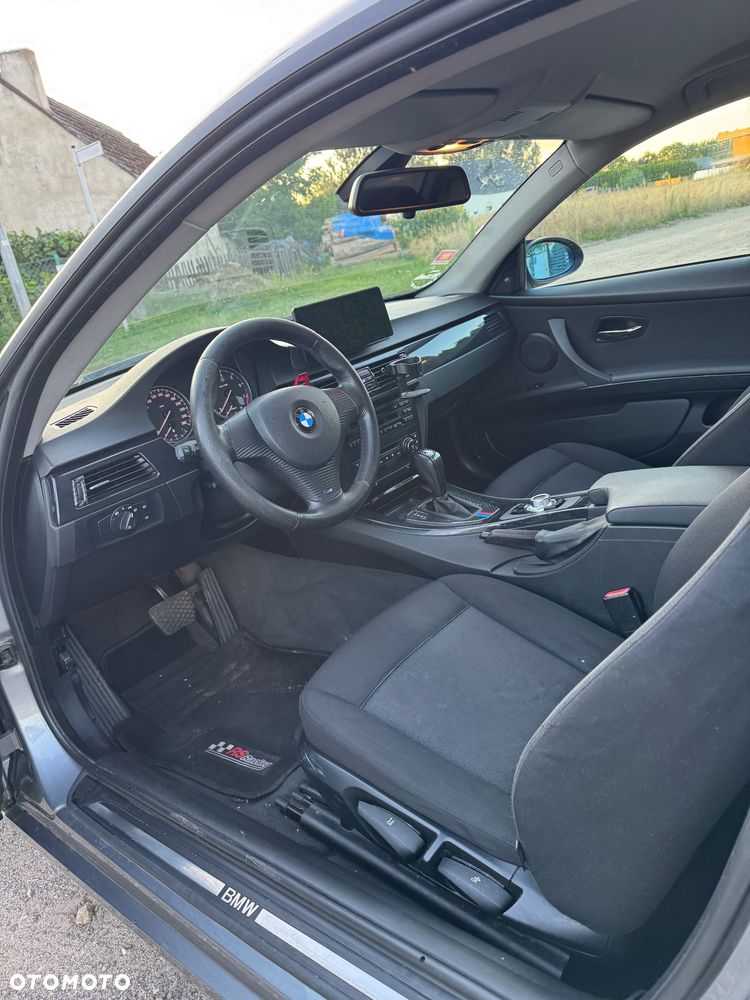 BMW Seria 3 320i - 18