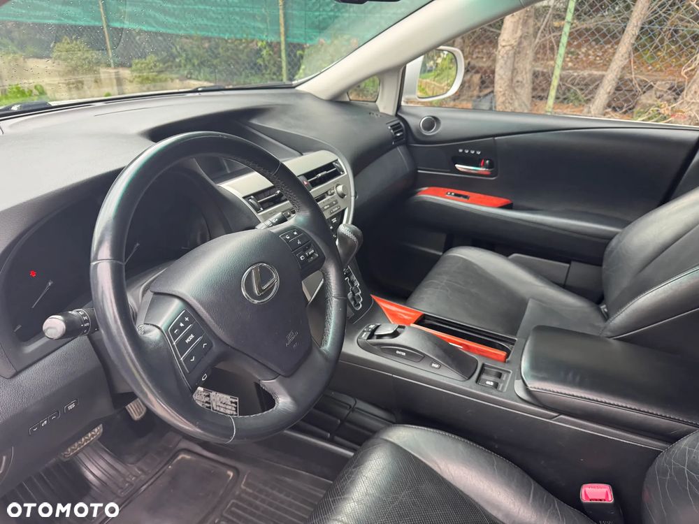 Lexus RX - 14