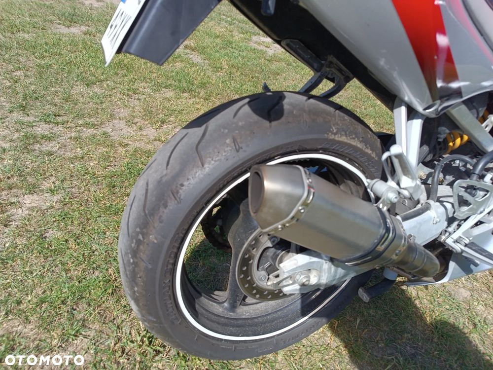 Honda CBR - 11