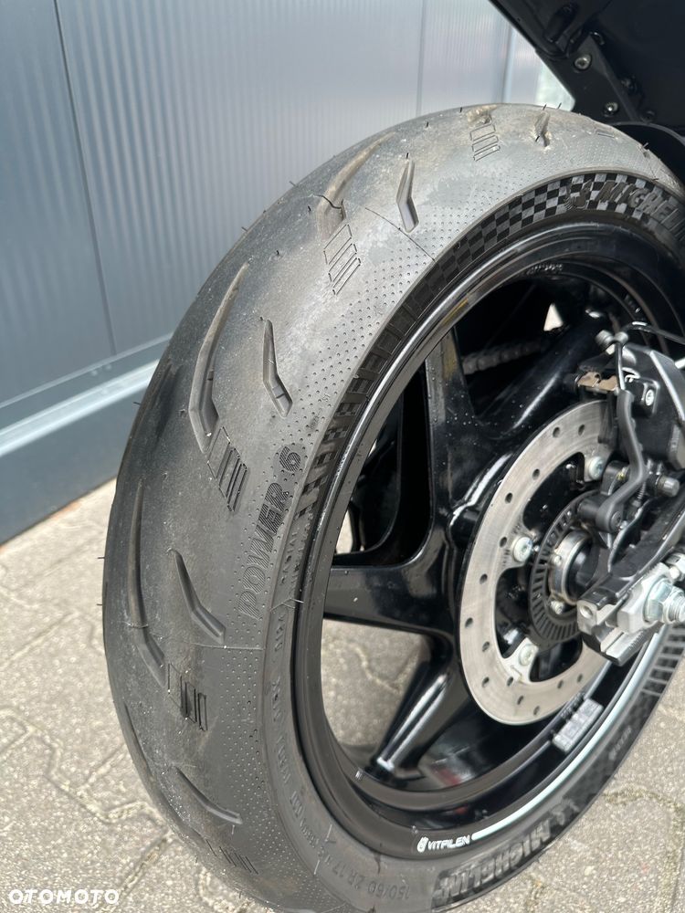 Husqvarna Vitpilen - 4