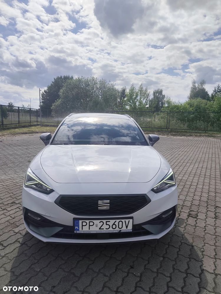 Seat Leon 1.5 eTSI FR DSG - 2