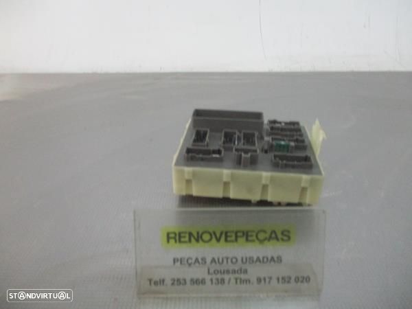 Caixa Fusiveis Ford Focus (Daw, Dbw) - 1