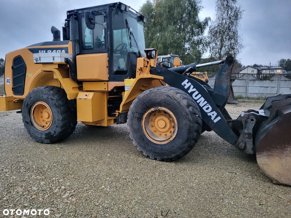 Hyundai HL940A - 4