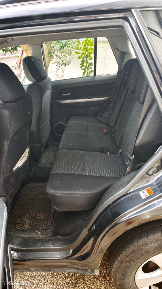 Suzuki Grand Vitara 1.9 DDiS X-Nature - 10