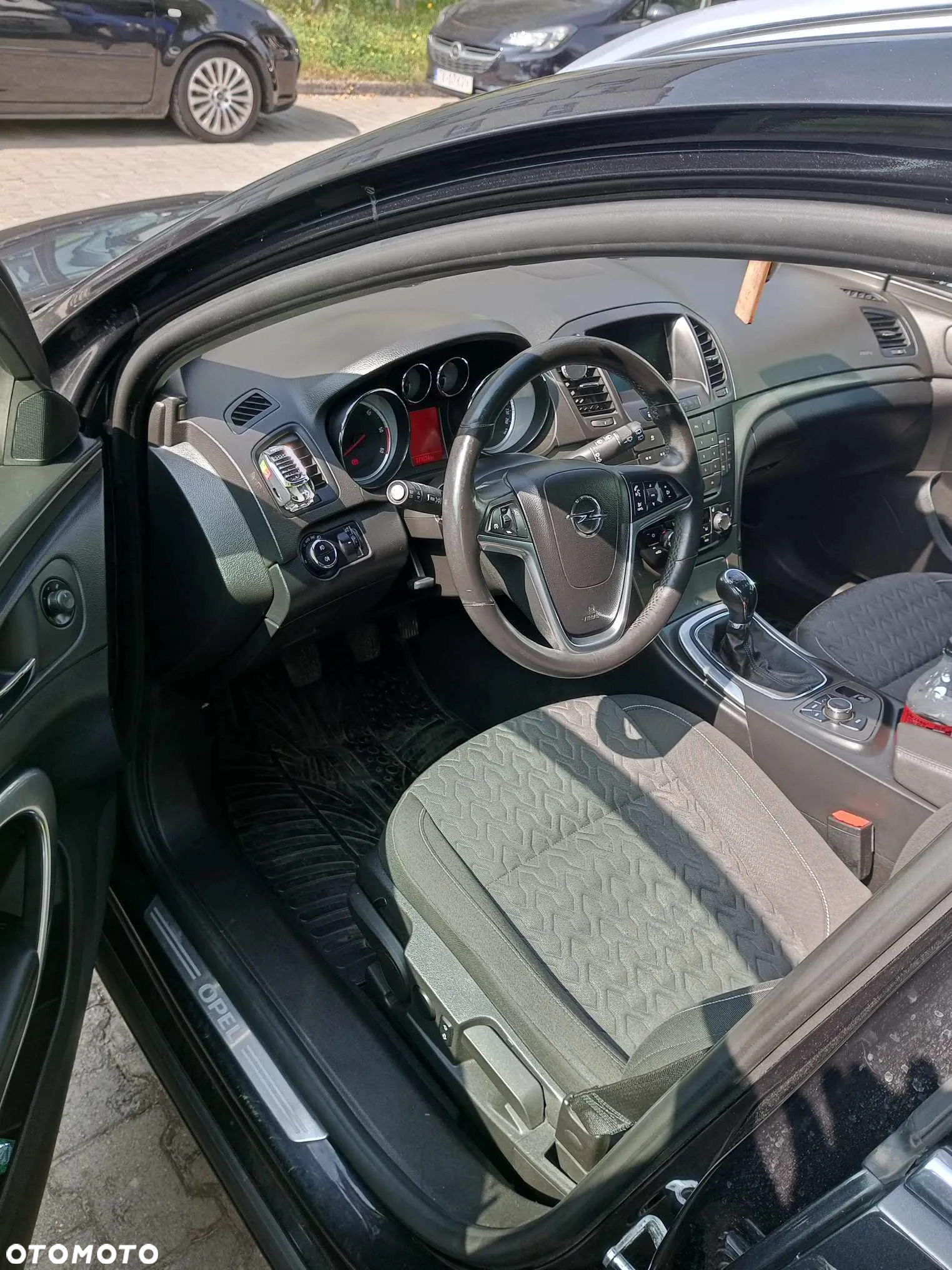 Opel Insignia - 10