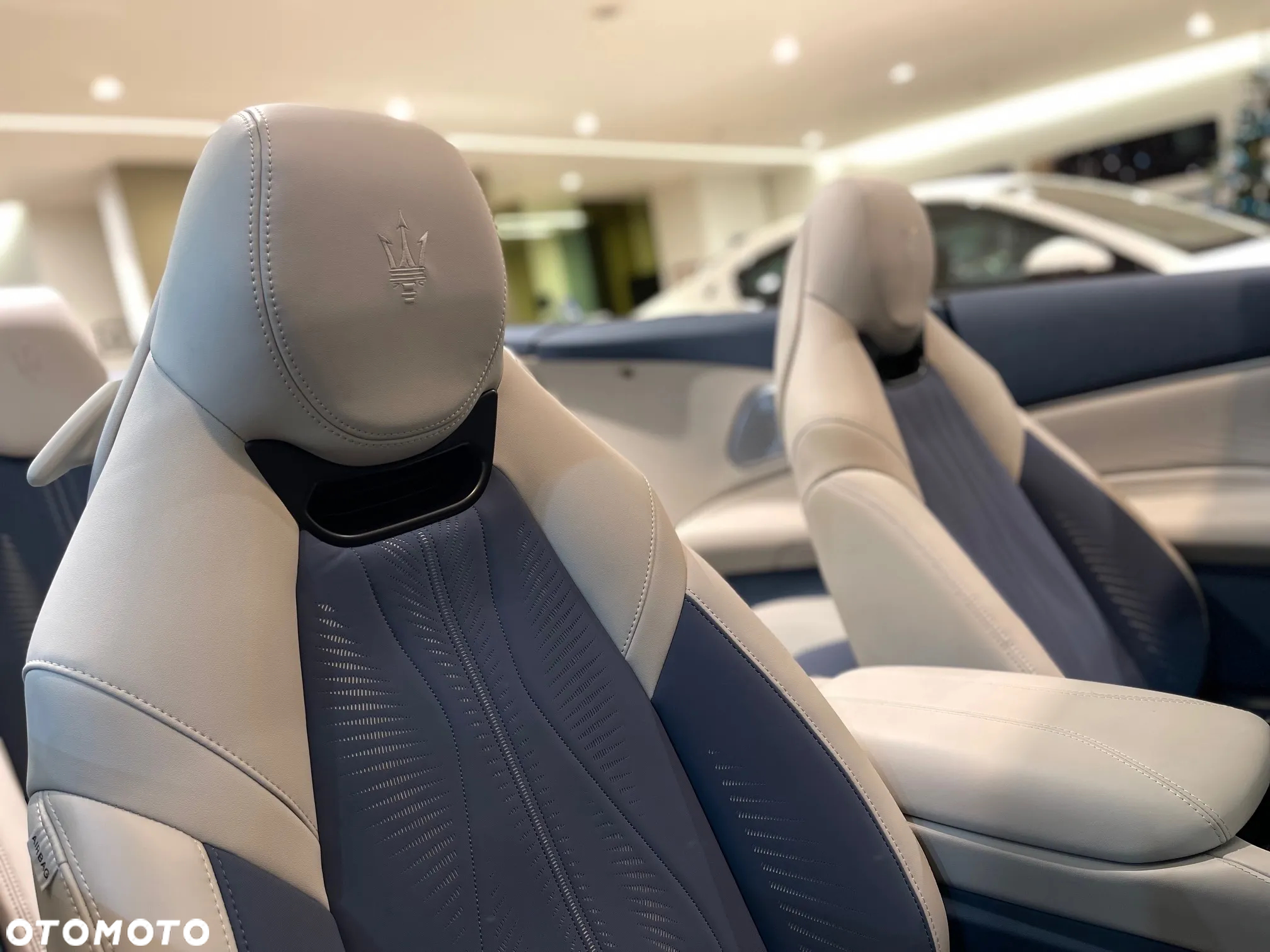 Maserati GranCabrio - 9