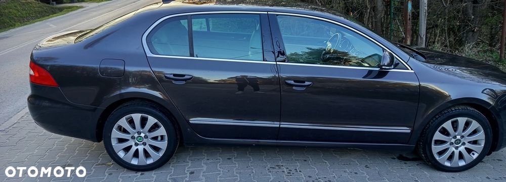 Skoda Superb - 9