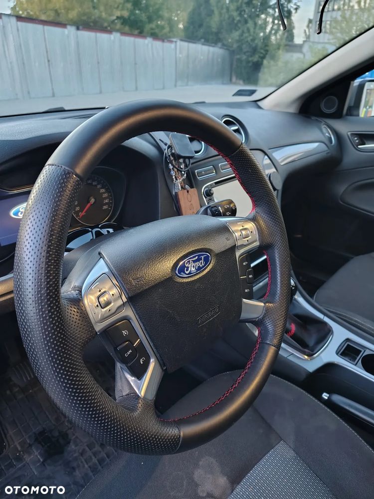 Ford Mondeo - 7