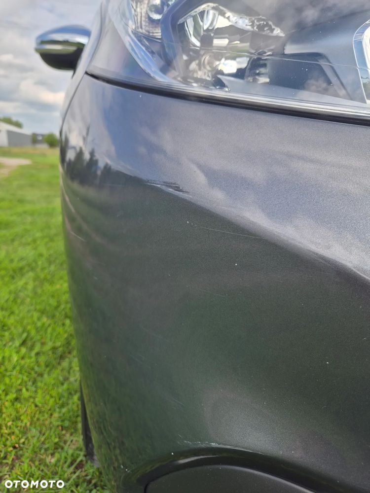 Peugeot 208 1.6 BlueHDi Allure S&S - 12