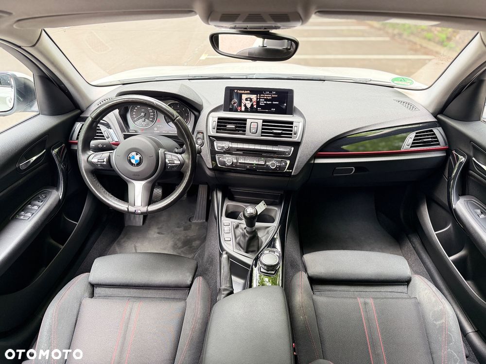 BMW Seria 1 118d Sport Line Shadow - 21