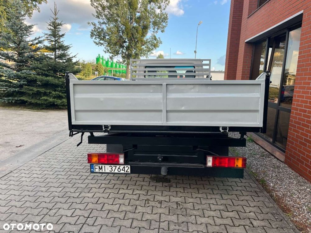 Mercedes-Benz Sprinter - 6